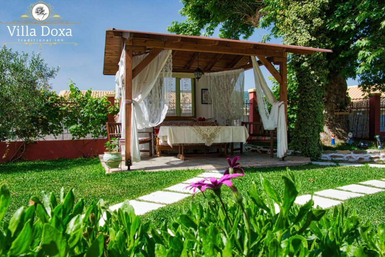 Villa Doxa Sarti Luaran gambar
